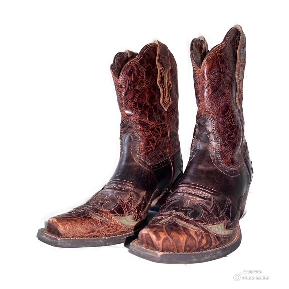 Ariat Cowgirl boots